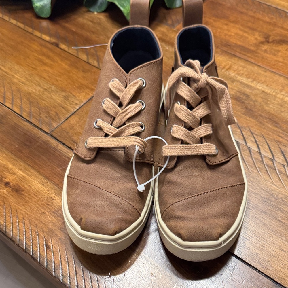 Toms Kids Brown high top Lace-Up Sneakers